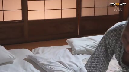 Trapped With My Repulsive Boss… But It Feels Good Trapped With My Repulsive Boss… But It Feels Good