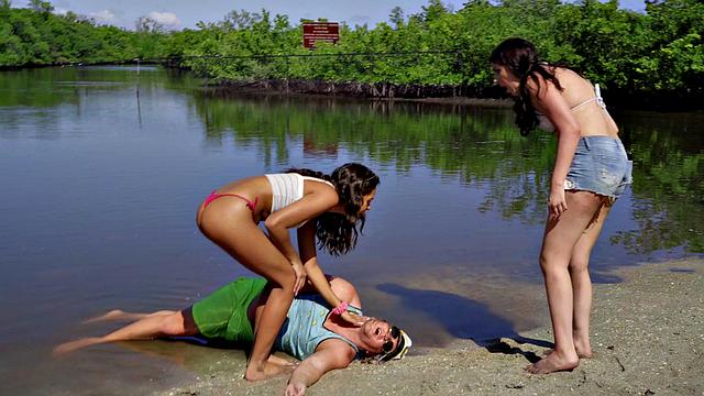 Hot Babe In Beach Sandals Gets A Hard Fuck On The Sofa And A Trimmed Pussy Pounding In Episode 2